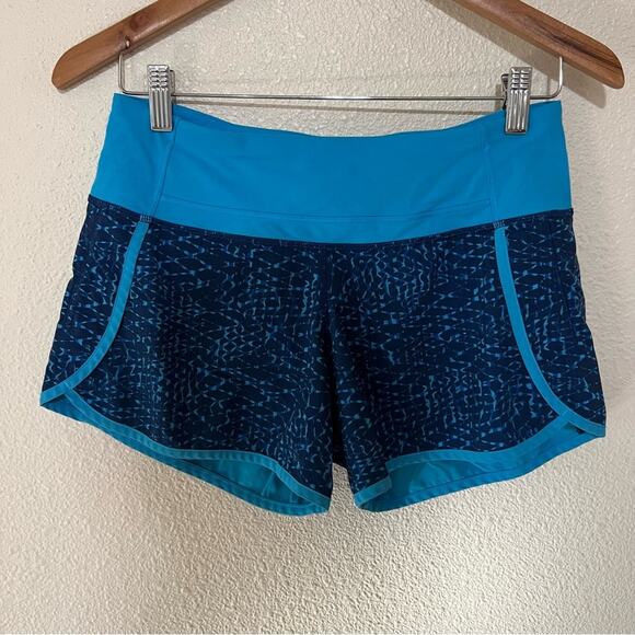 Lululemon Run Times Short in Samba Snake Kayak Blue 4 - Picture 1 of 7